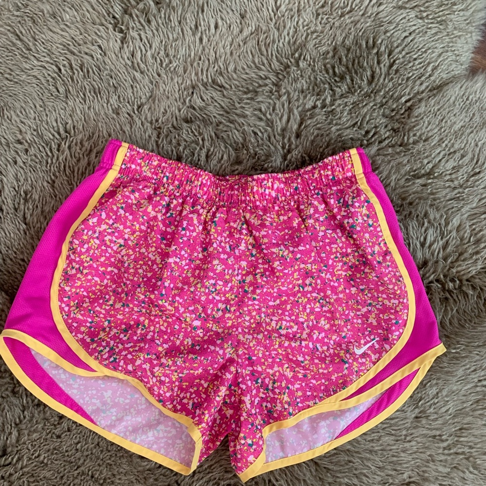 NIKE SHORT S